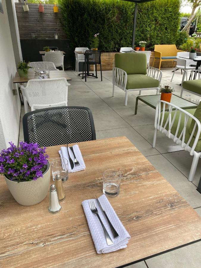 Hotel Restaurant L'Eskemm St Brieuc-Tregueux المظهر الخارجي الصورة