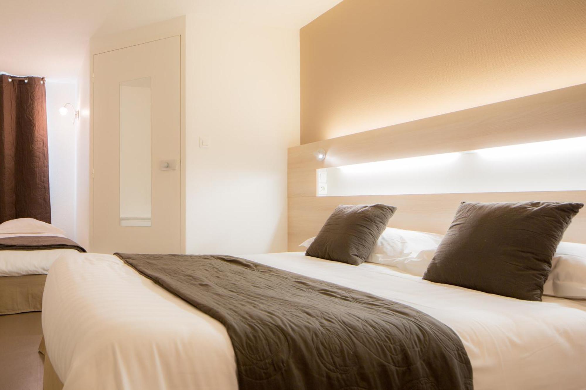 Hotel Restaurant L'Eskemm St Brieuc-Tregueux المظهر الخارجي الصورة
