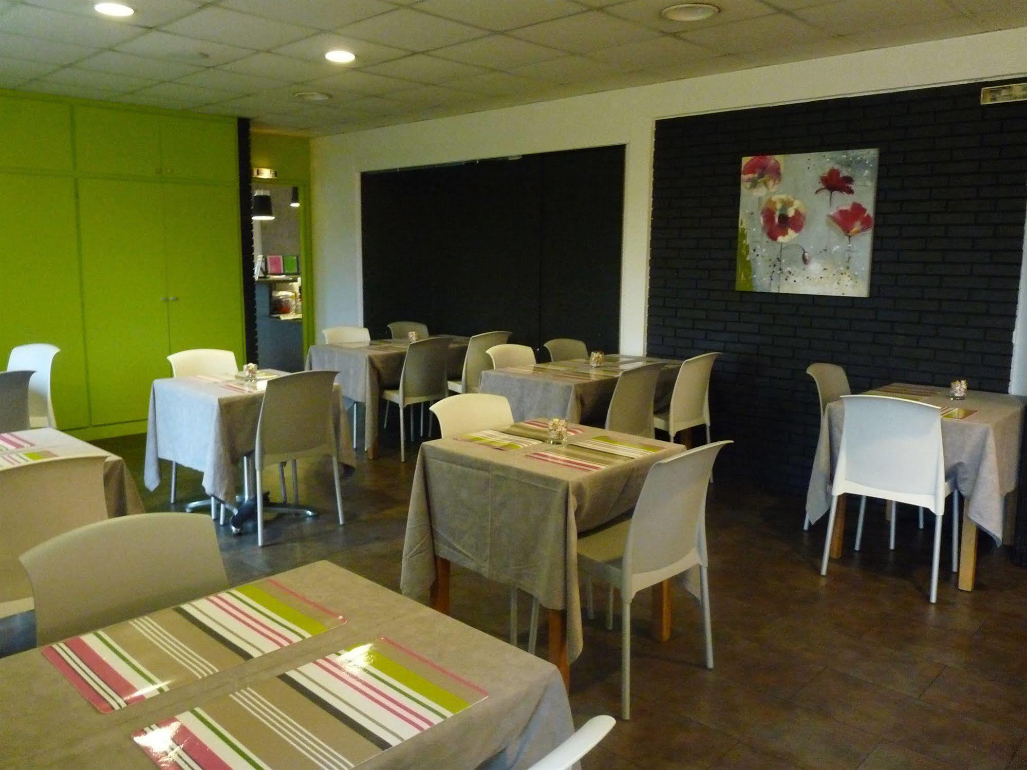 Hotel Restaurant L'Eskemm St Brieuc-Tregueux المظهر الخارجي الصورة